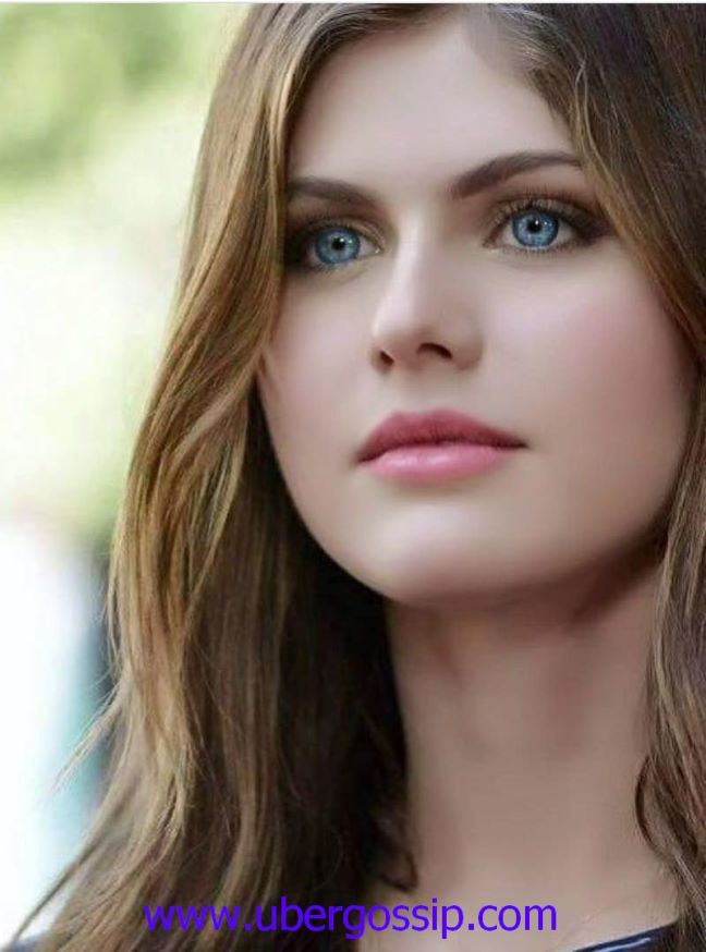 Blue Eyes Most Beautiful Hollywood Actress (#2449109) - HD Wallpaper &  Backgrounds Download