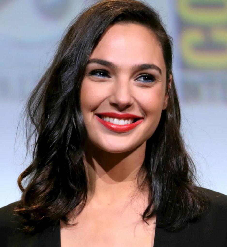 Gal Gadot net worth, Gal Gadot salary, Gal Gadot annual income, How much Gal Gadot charges for one movie? Gal Gadot wonder woman salary, Gal Gadot net worth 2021, gal gadot worth, gal gadot net worth 2018, wonder woman net worth, gal gadot net worth after wonder woman, gal gadot model, how much did gal gadot make, how much did gal gadot make for wonder woman, how old is gal gadot