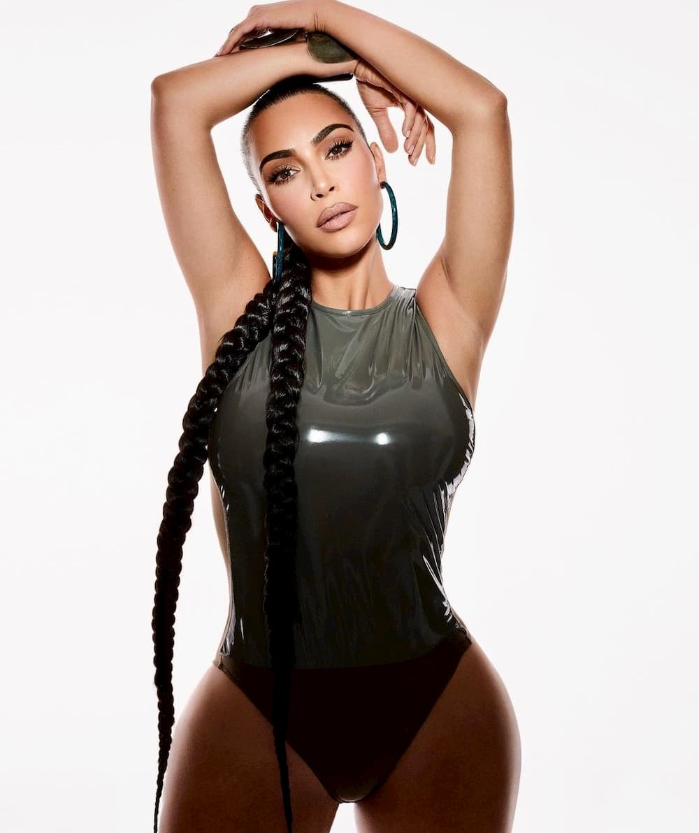 Kim Kardashian S Measurements Weight Height Age Waist And Bra Size Ubergossip