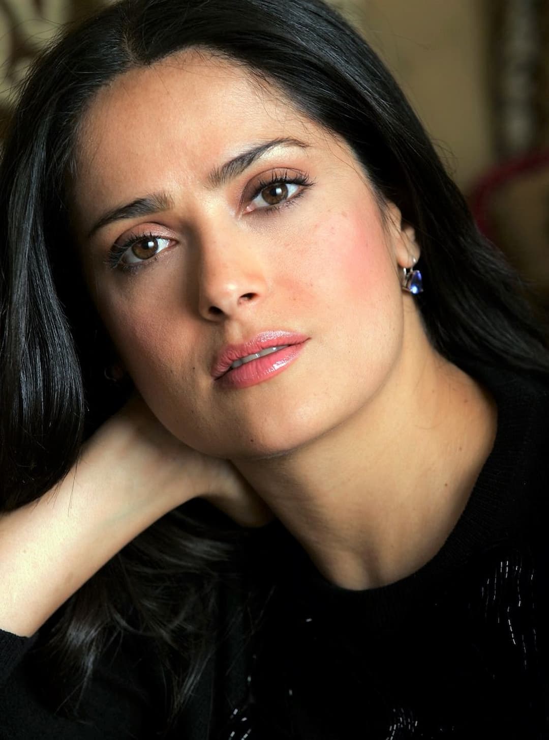 Salma Hayek Measurements – Height, Weight, Age, Bra Size & Body ...