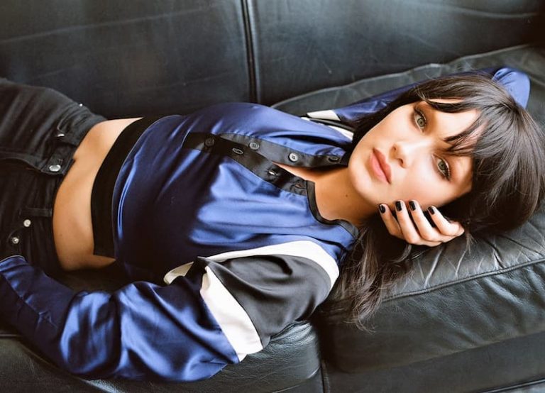 Bella Hadid Measurements Height, Weight, Age, Bra Size & Body Statistics UberGossip