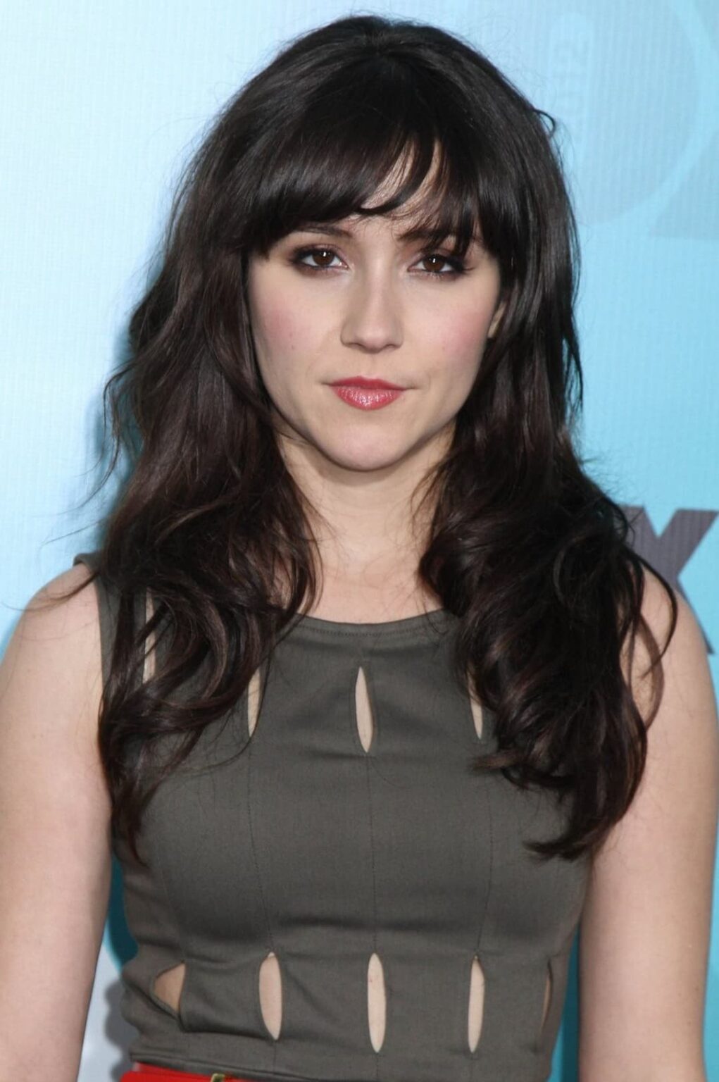 Shannon woodward height