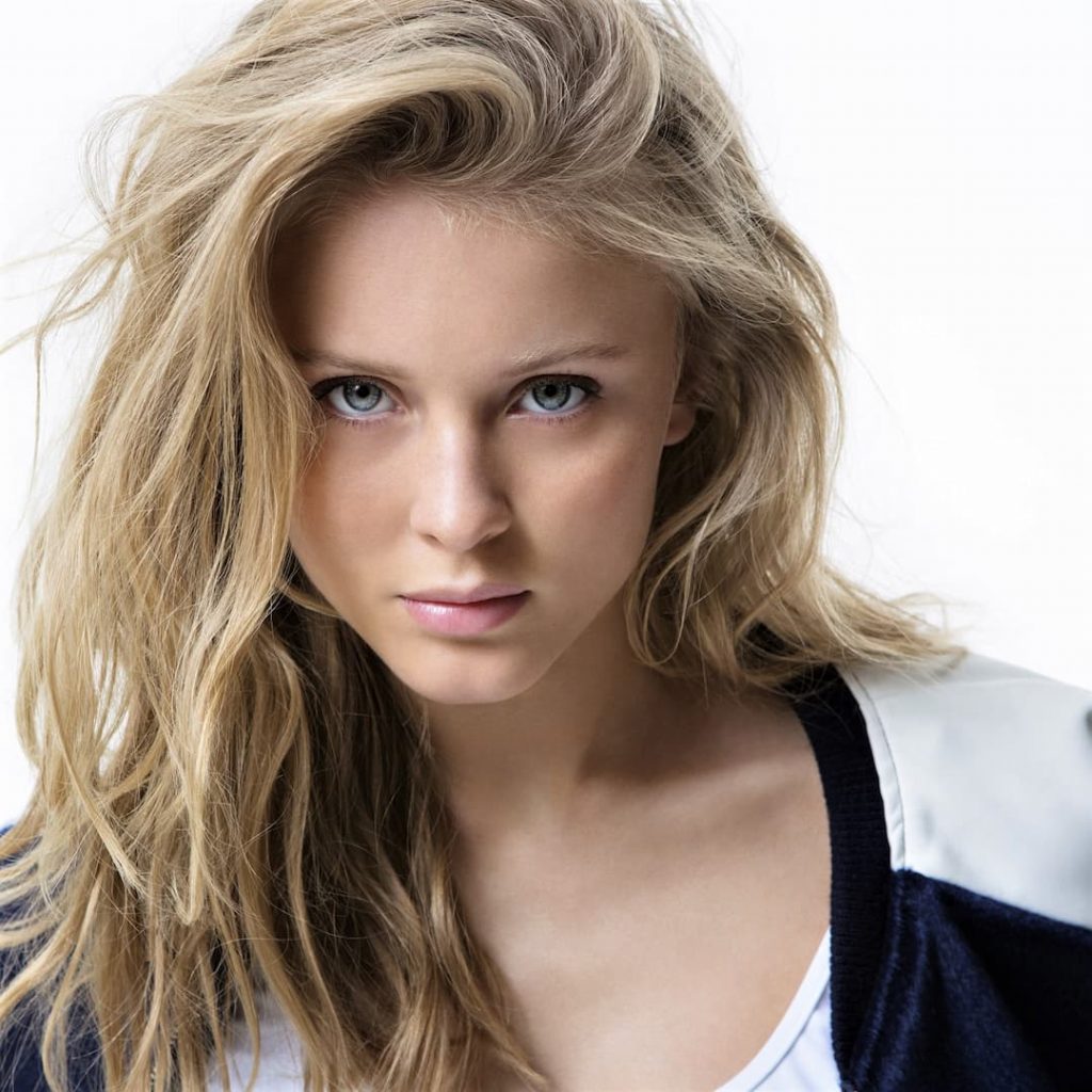Zara Larsson Measurements, Height, Weight, Age - UberGossip
