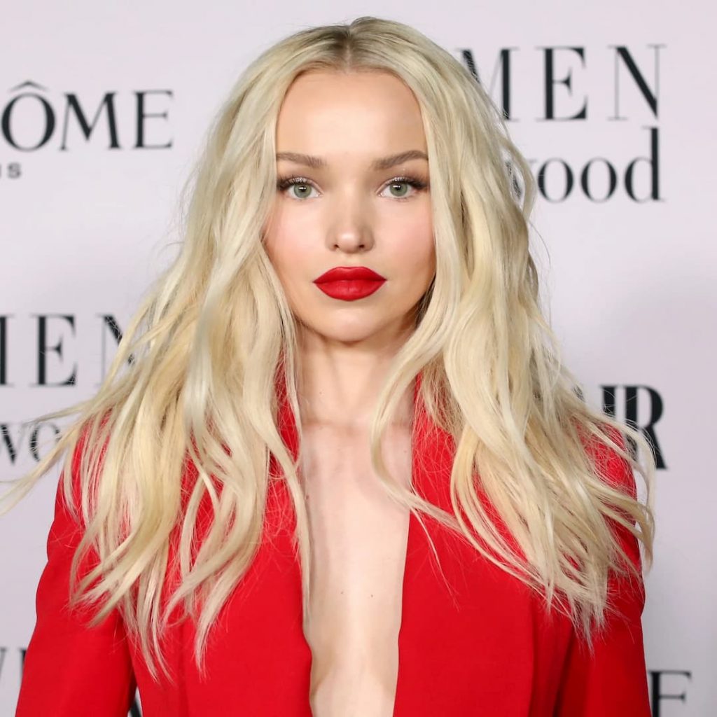 Actresses, American Actresses, American Celebrities, Beautiful American Celebrities, Capricorn, Capricorn Actresses, Capricorn Celebrities, Capricorn Models, Capricorn Singers, Dove Cameron age, Dove Cameron Body Statistics, Dove Cameron height, Dove Cameron Measurements, Dove Cameron weight, Hottest American Celebrities, Hottest American Girls, Hottest American Women, Zodiac Actresses, Zodiac Celebrities