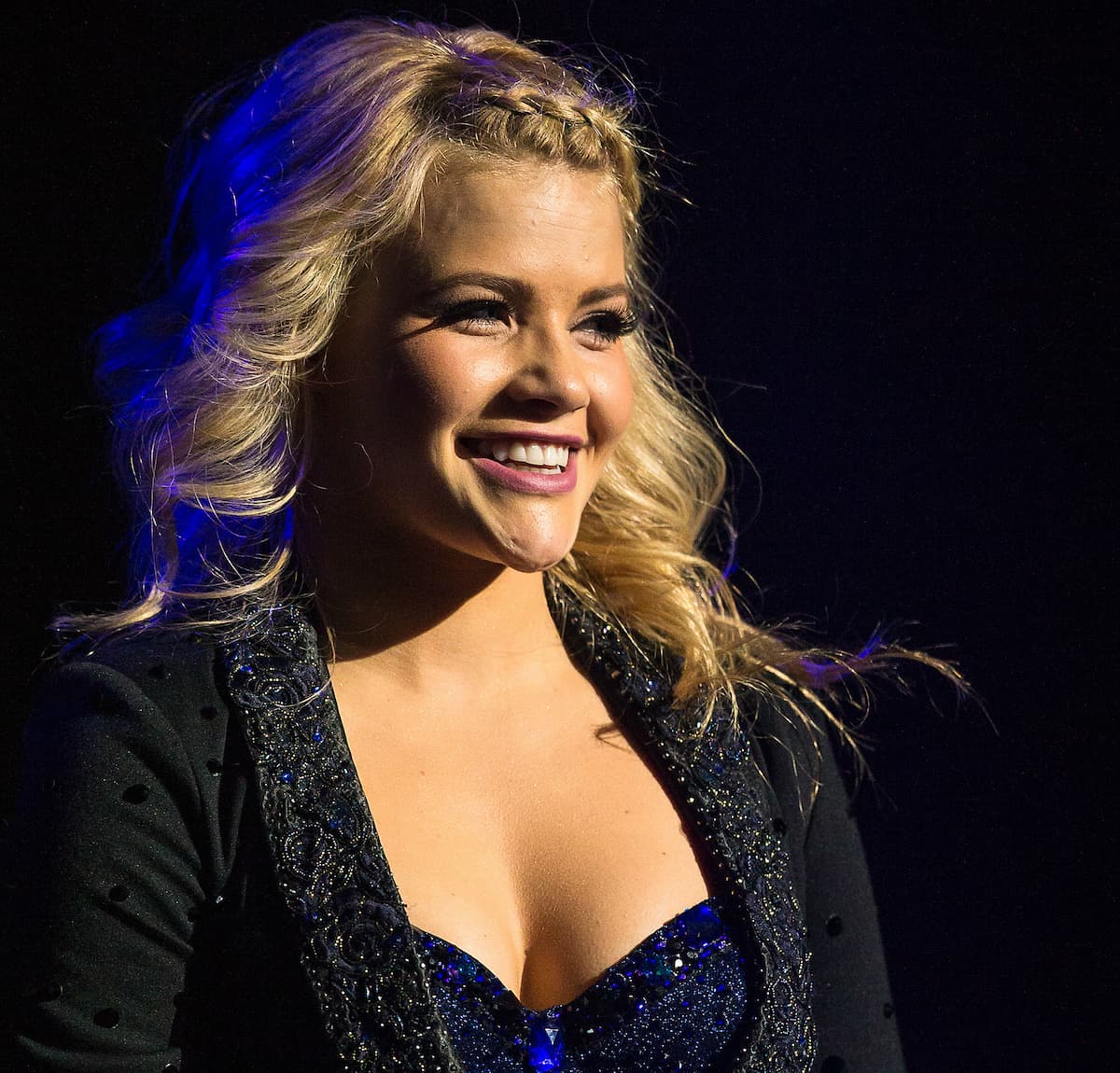 Witney carson hot