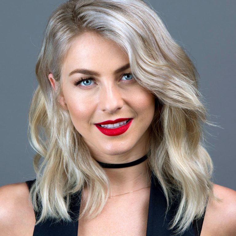 Actresses, American Actresses, American Celebrities, Beautiful American Celebrities, Cancer Actresses, Cancer Celebrities, Cancer Singers, Hottest American Celebrities, Hottest American Girls, Hottest American Women, Zodiac Actresses, Zodiac Celebrities, Julianne Hough